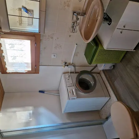 公寓 Dorfstrasse 97 2- Og Sued By Interhome